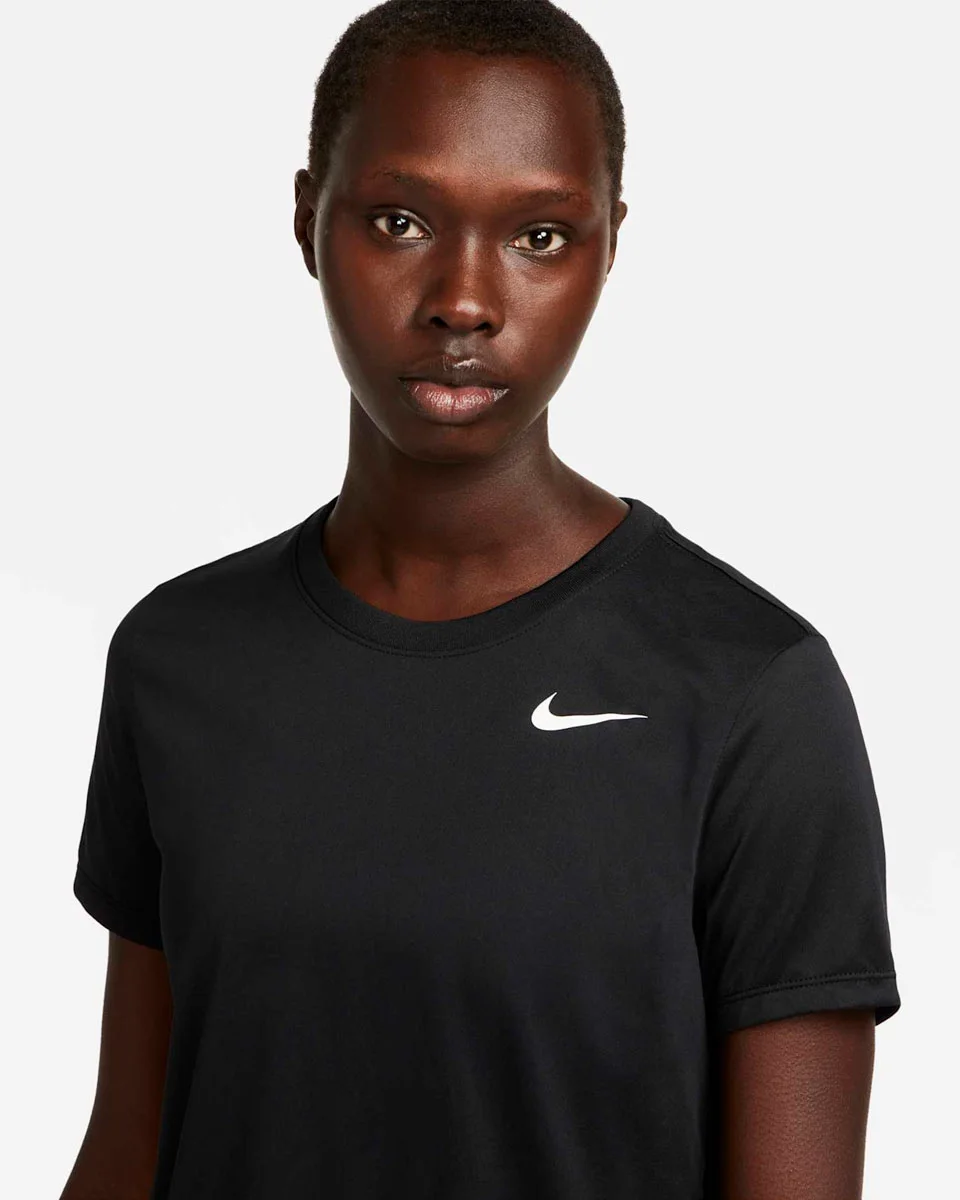 Nike camiseta dri-fit feminina dx0687 — PRETO (foto 3)