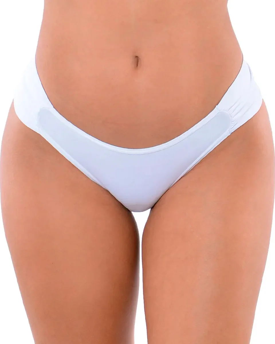 Nayane rodrigues calcinha tanga lisa (foto 3)