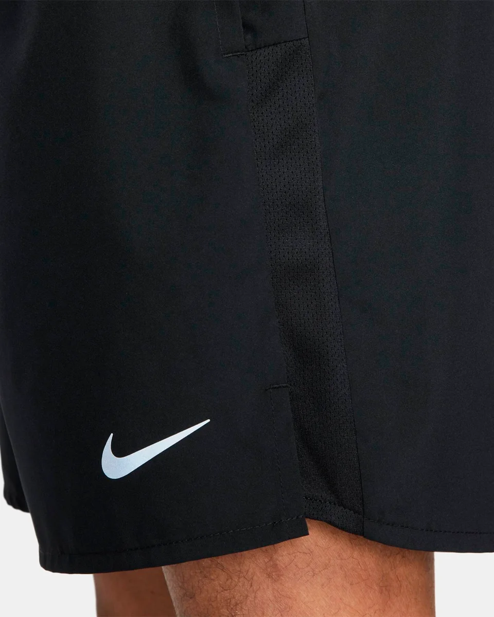 Nike short nk df challenger 7ul masc — PRETO (foto 4)