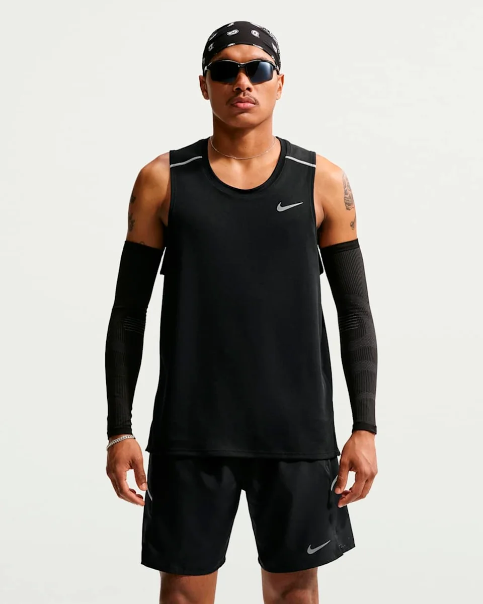 Nike shorts drifit nike miler 7 masculino if2070-010 — PRETO (foto 2)