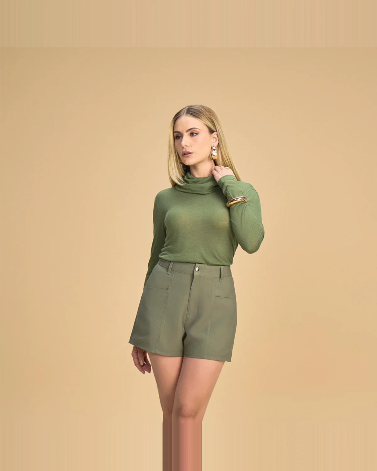 Kacolako shorts fem casual collor k49929 — ARMY GREEN (foto 1)