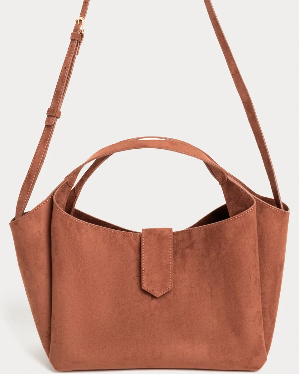 Hering bolsa feminina media em suede kmd6 (foto 3)